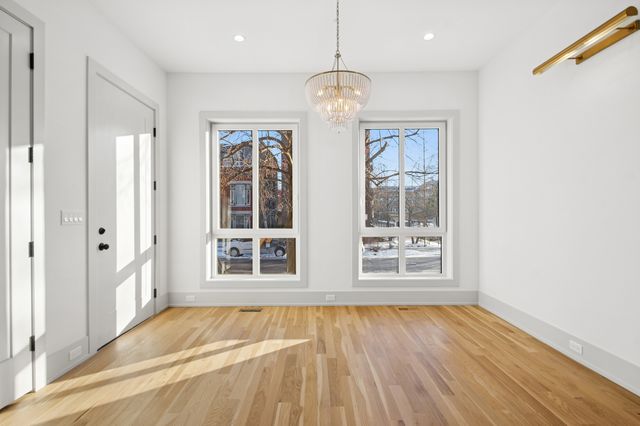 2246 W Lyndale Street 1, Chicago, IL 60647