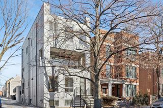 2246 W Lyndale Street 1, Chicago, IL 60647