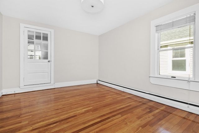 15 Wave Way Ave, Winthrop, MA 02152