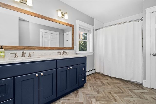 15 Wave Way Ave, Winthrop, MA 02152