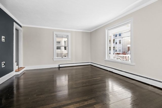 15 Wave Way Ave, Winthrop, MA 02152