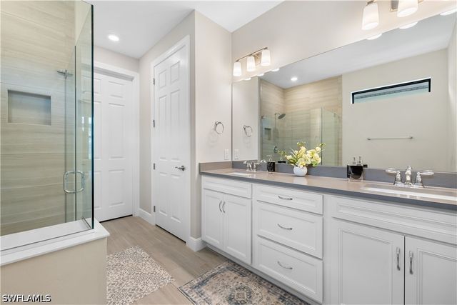 9799 Everglades DR, Naples, FL 34120
