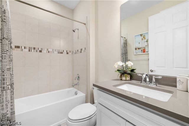 9799 Everglades DR, Naples, FL 34120