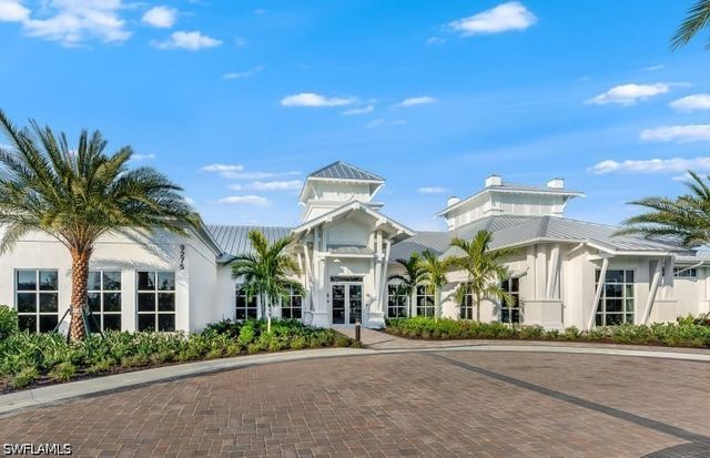 9799 Everglades DR, Naples, FL 34120