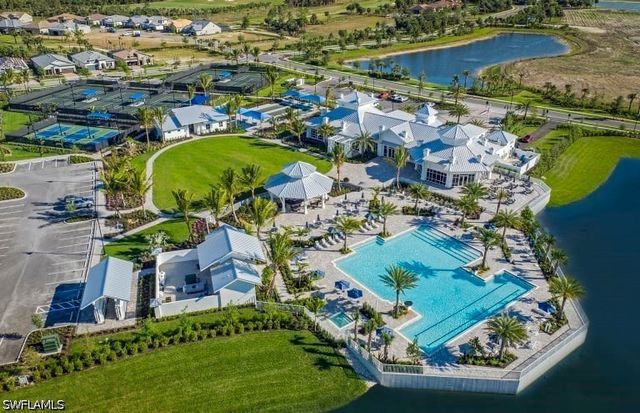 9799 Everglades DR, Naples, FL 34120