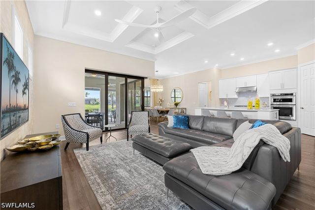 9799 Everglades DR, Naples, FL 34120