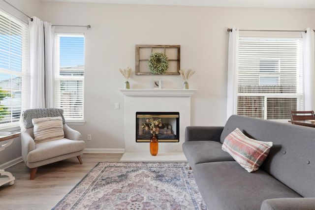 205 Foxglove Ct, Lincoln, CA 95648
