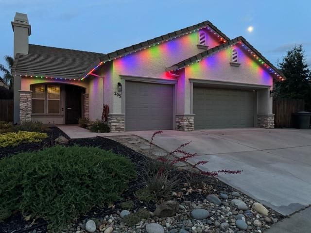 205 Foxglove Ct, Lincoln, CA 95648
