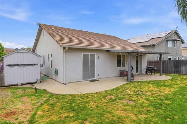 205 Foxglove Ct, Lincoln, CA 95648