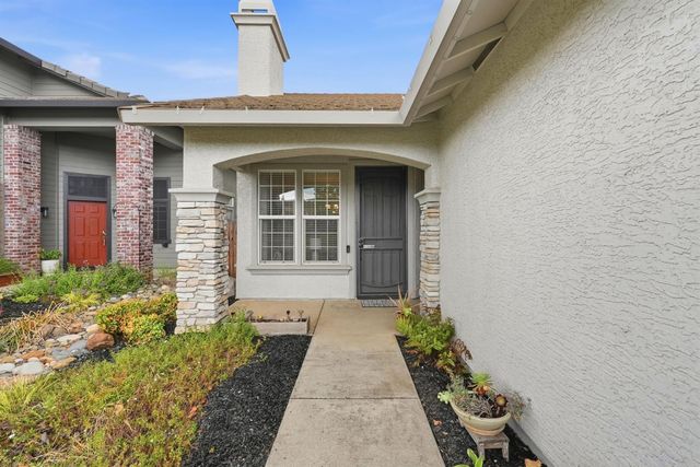 205 Foxglove Ct, Lincoln, CA 95648
