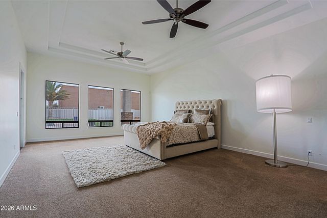 2814 W JORDON Lane, Phoenix, AZ 85086