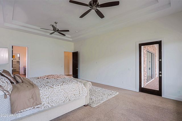 2814 W JORDON Lane, Phoenix, AZ 85086