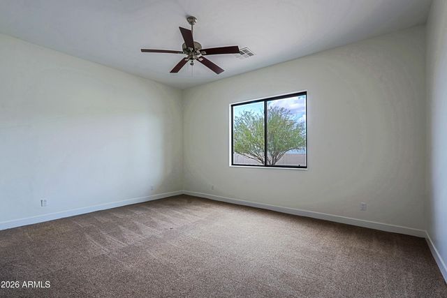 2814 W JORDON Lane, Phoenix, AZ 85086