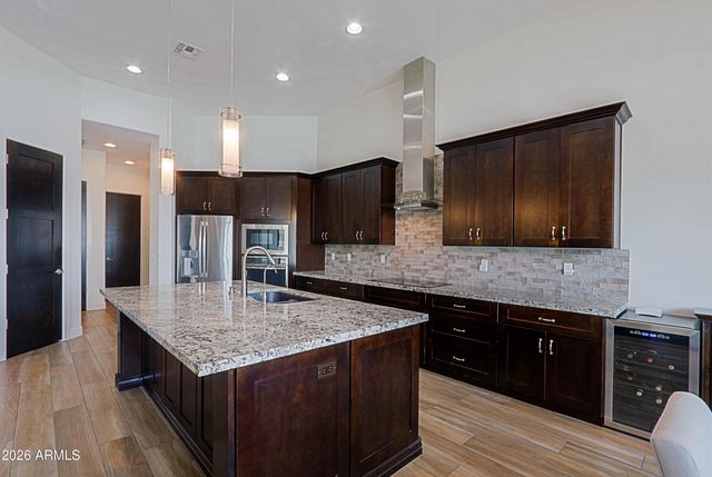 2814 W JORDON Lane, Phoenix, AZ 85086