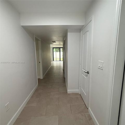 10672 SW 79th Terrace, Miami, FL 33173