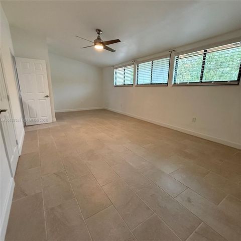 10672 SW 79th Terrace, Miami, FL 33173