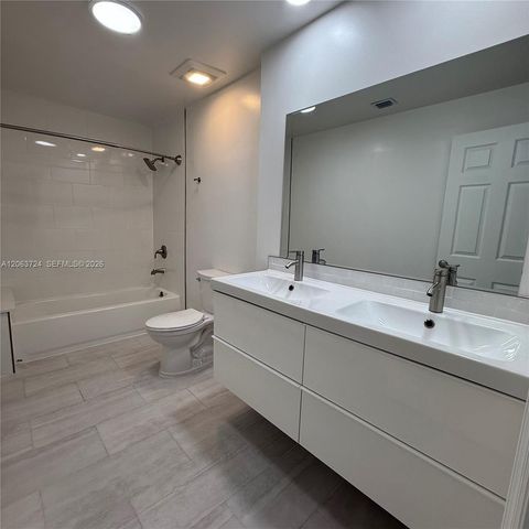 10672 SW 79th Terrace, Miami, FL 33173