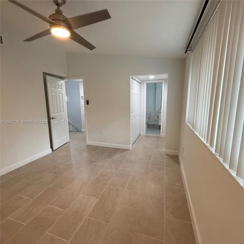 10672 SW 79th Terrace, Miami, FL 33173