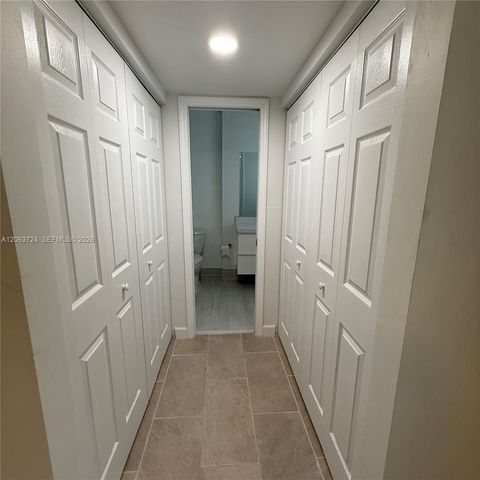 10672 SW 79th Terrace, Miami, FL 33173