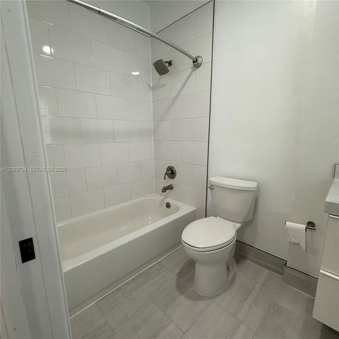 10672 SW 79th Terrace, Miami, FL 33173