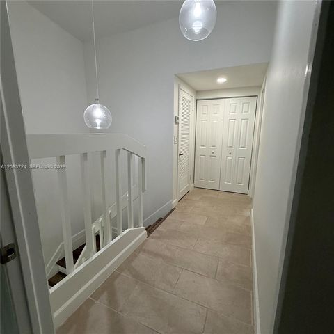 10672 SW 79th Terrace, Miami, FL 33173