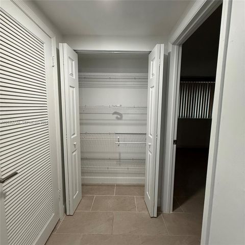 10672 SW 79th Terrace, Miami, FL 33173