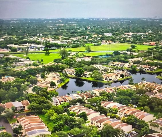 10672 SW 79th Terrace, Miami, FL 33173