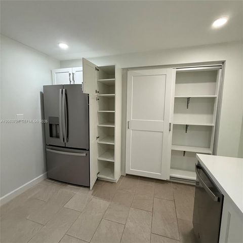 10672 SW 79th Terrace, Miami, FL 33173