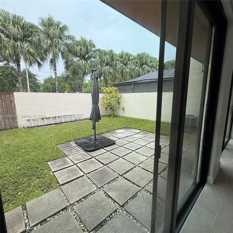 10672 SW 79th Terrace, Miami, FL 33173