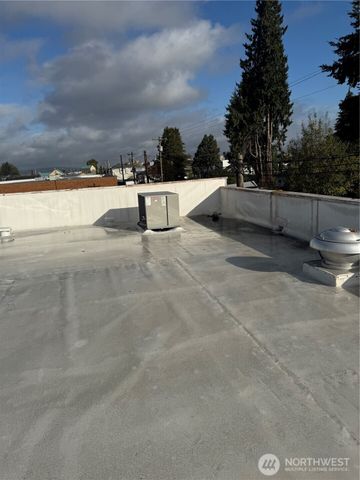 3723 Rucker Avenue, Everett, WA 98201