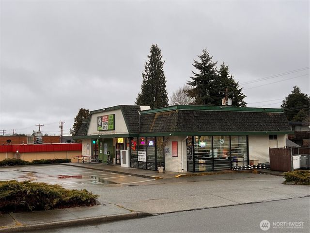 3723 Rucker Avenue, Everett, WA 98201