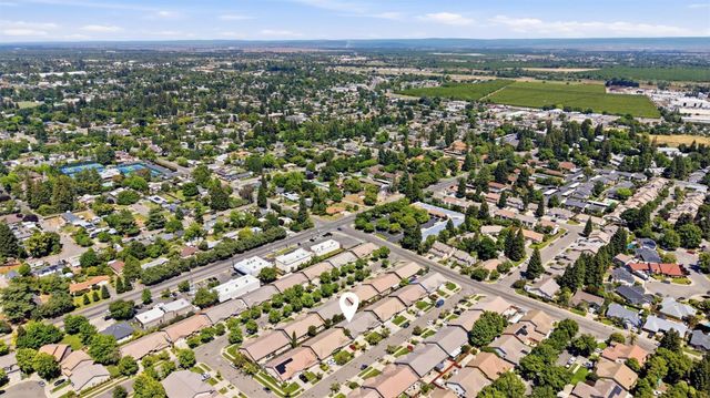 1061 Courtyard Dr, Yuba City, CA 95991