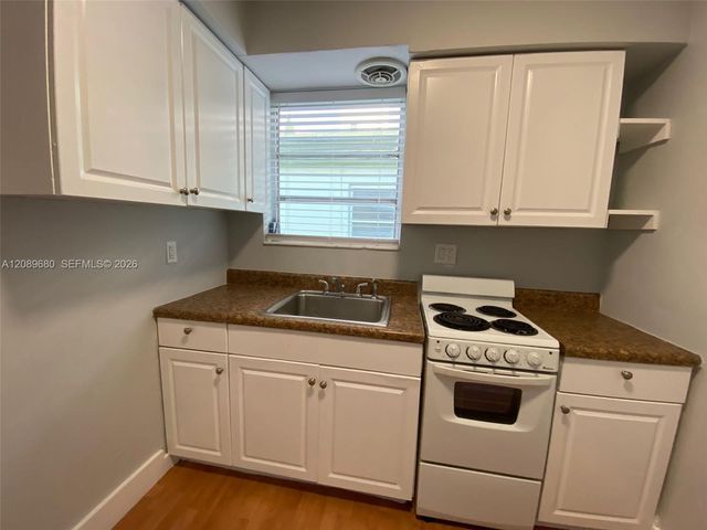 1334 Alton Road B5, Miami Beach, FL 33139