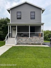 13 Canal Street 1, Watervliet, NY 12189