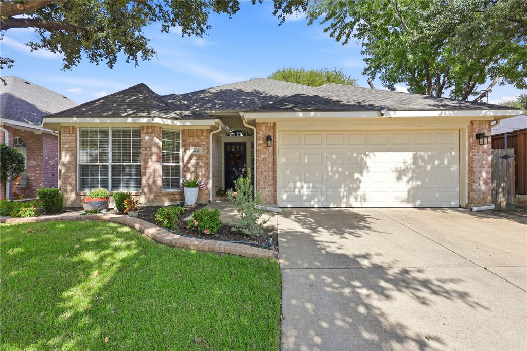 5213 Warm Springs Trail, Fort Worth, TX 76137 — exterior