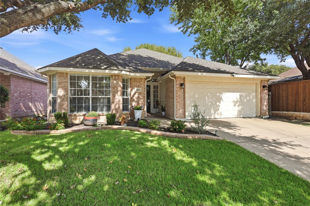 5213 Warm Springs Trail, Fort Worth, TX 76137 — photo 2