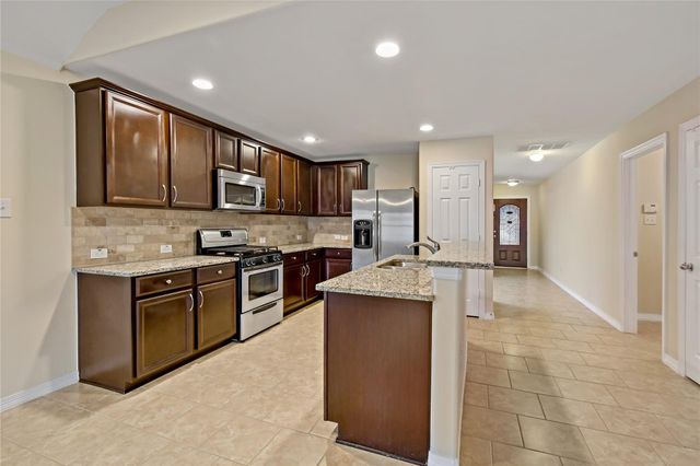 3308 Southern Grove Lane, Pearland, TX 77584