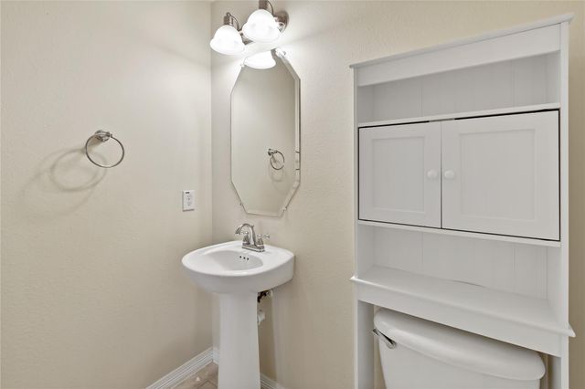3308 Southern Grove Lane, Pearland, TX 77584