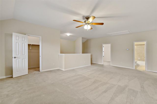 3308 Southern Grove Lane, Pearland, TX 77584