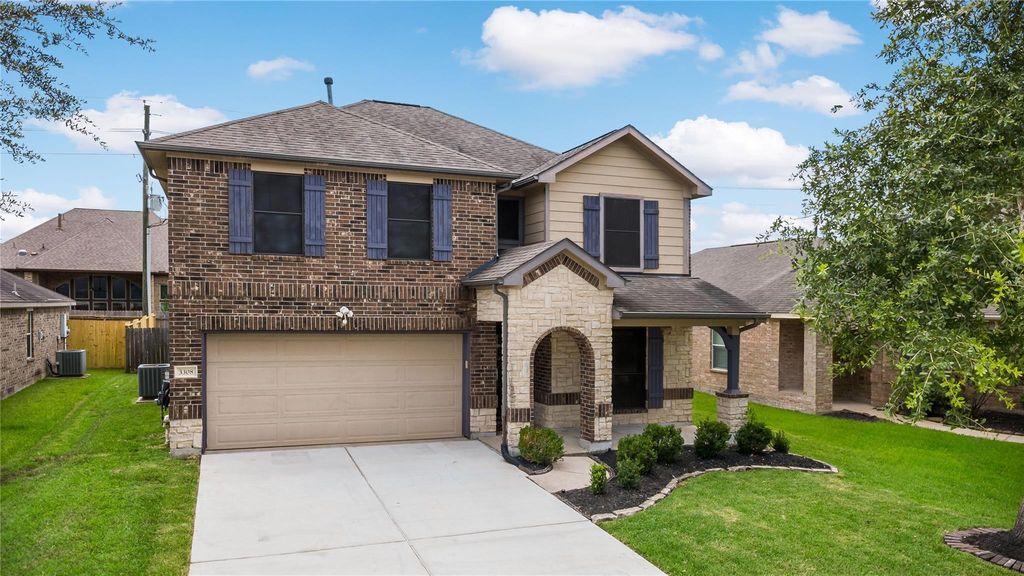 3308 Southern Grove Lane, Pearland, TX 77584