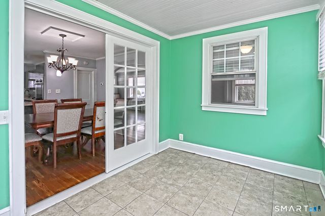 29 Parkway Drive, Stratford, CT 06614