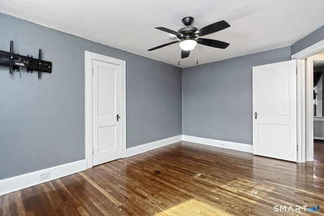 29 Parkway Drive, Stratford, CT 06614