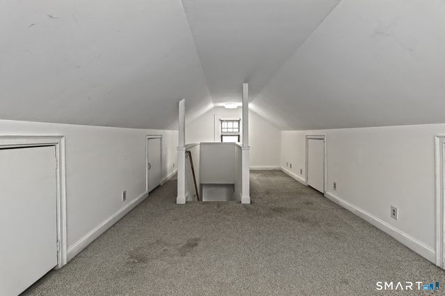 29 Parkway Drive, Stratford, CT 06614