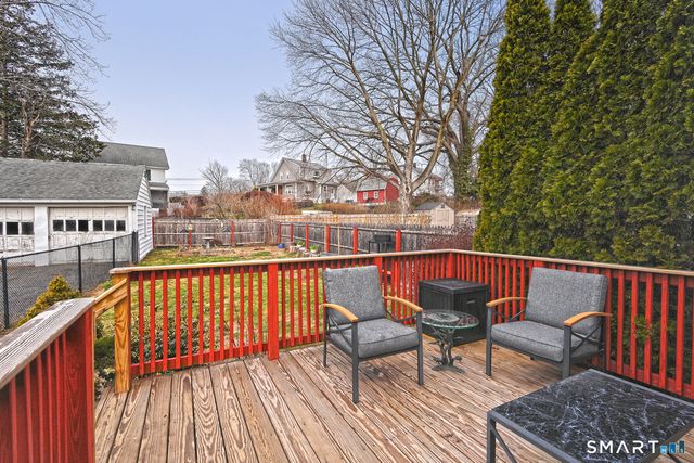 29 Parkway Drive, Stratford, CT 06614