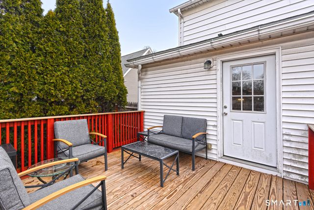 29 Parkway Drive, Stratford, CT 06614