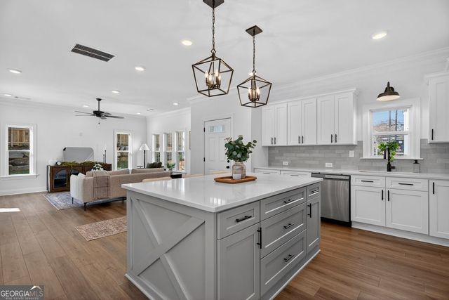 405 Broome Street UNIT 5, Lagrange, GA 30240