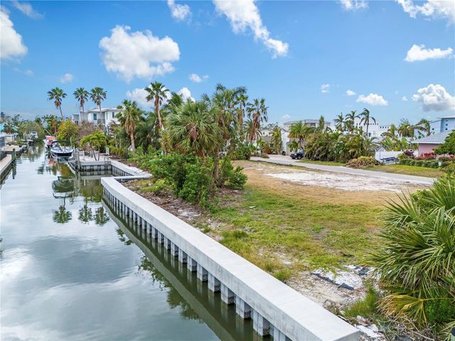 720 TARAWITT DRIVE, Longboat Key, FL 34228