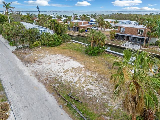 720 TARAWITT DRIVE, Longboat Key, FL 34228