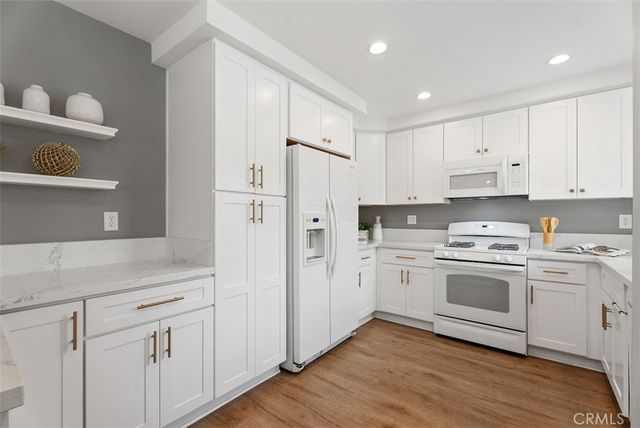 27684 Calle Valdes, Mission Viejo, CA 92692