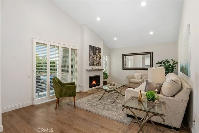 27684 Calle Valdes, Mission Viejo, CA 92692